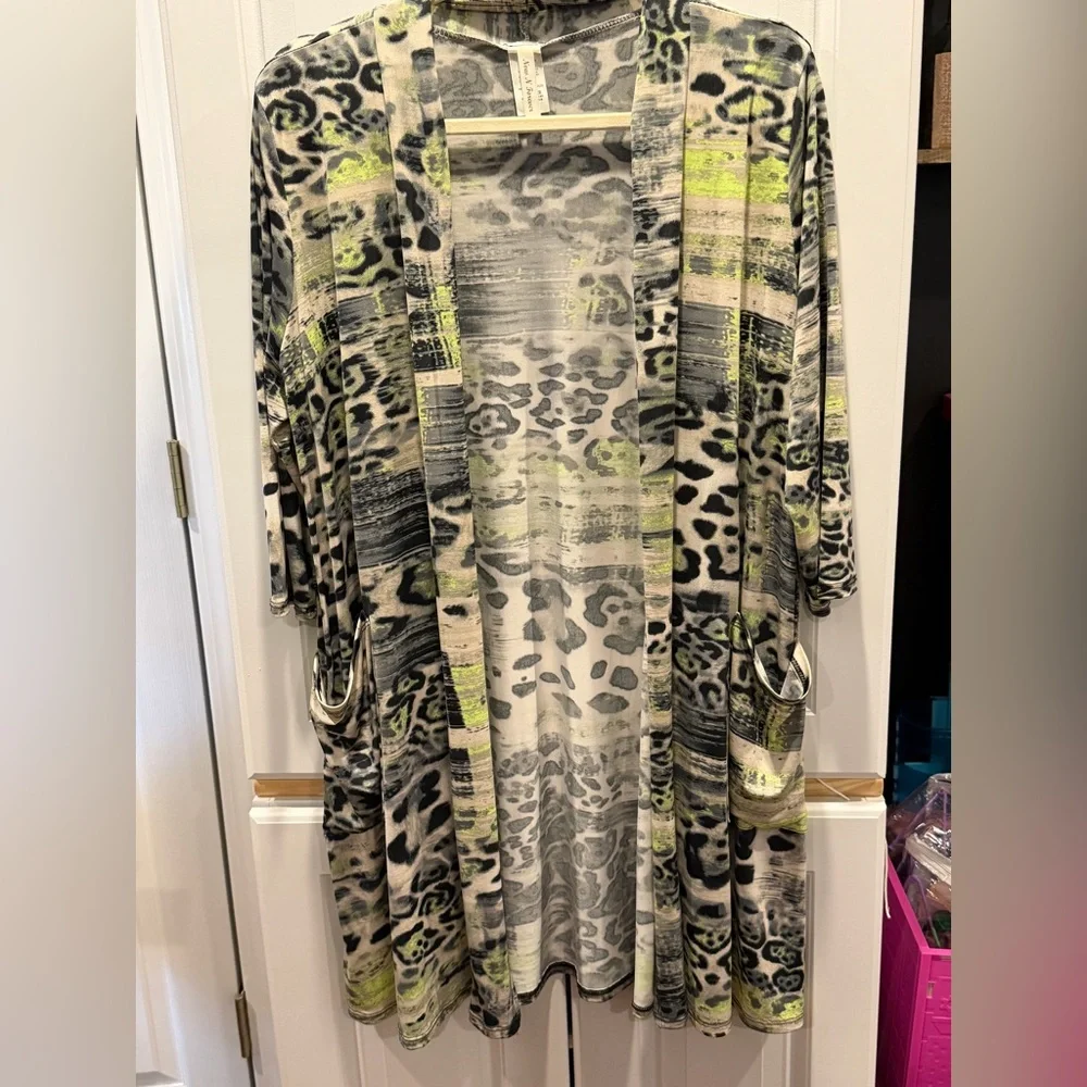Leopard Print Open Front Cardigan - Picture 1 of 3